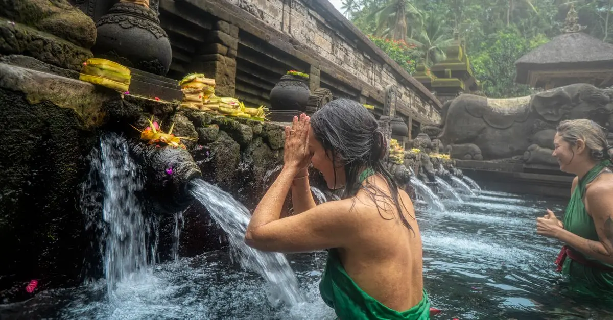 Comparaison des rituels de purification en Asie de l'Est